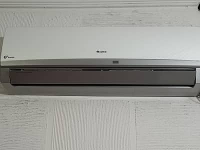Gree 1 ton DC inverter