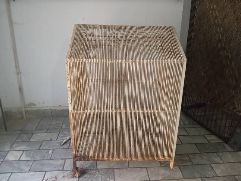 large size cage 0