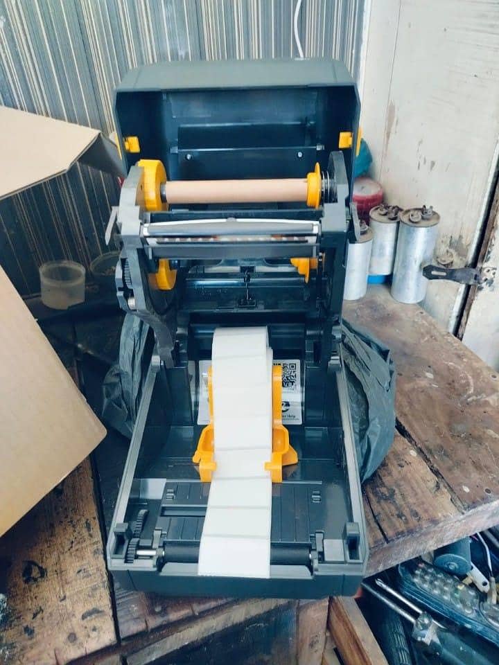 ZD220 Bar Code Printer 1