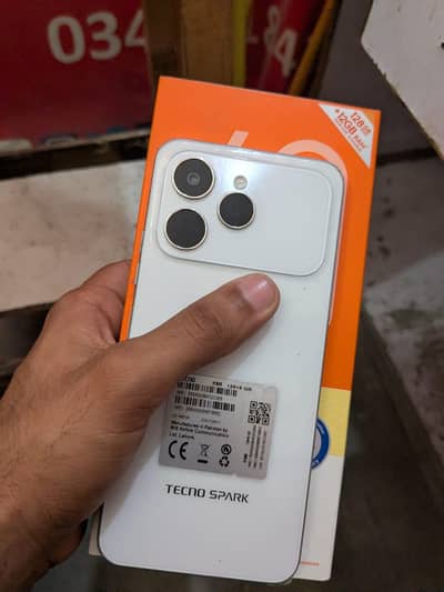 Tecno spark 40 complete box
