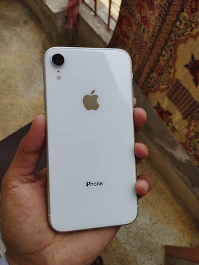 I phone Xr (64gb) Non pta (jv) water pack no open repair