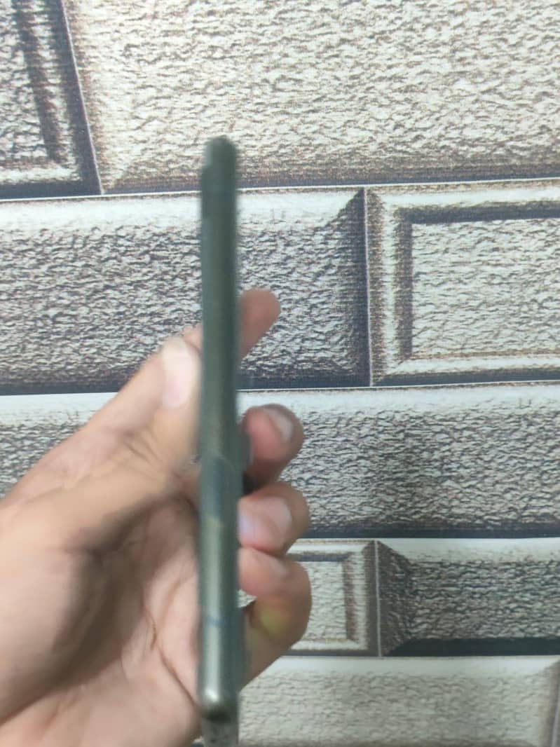 pixel 6a 3