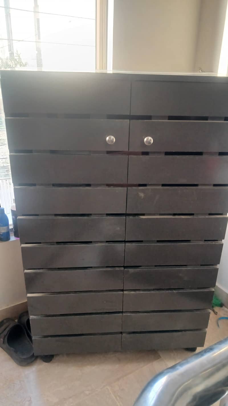 shoe racks 1