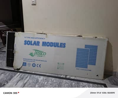 340 Watt Solar Pannels . new