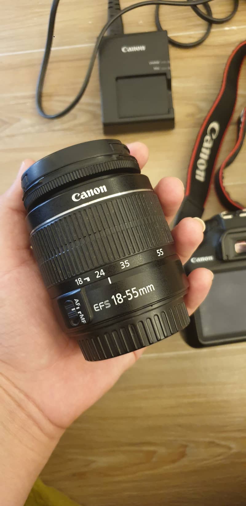 Canon Eos 1300D 1