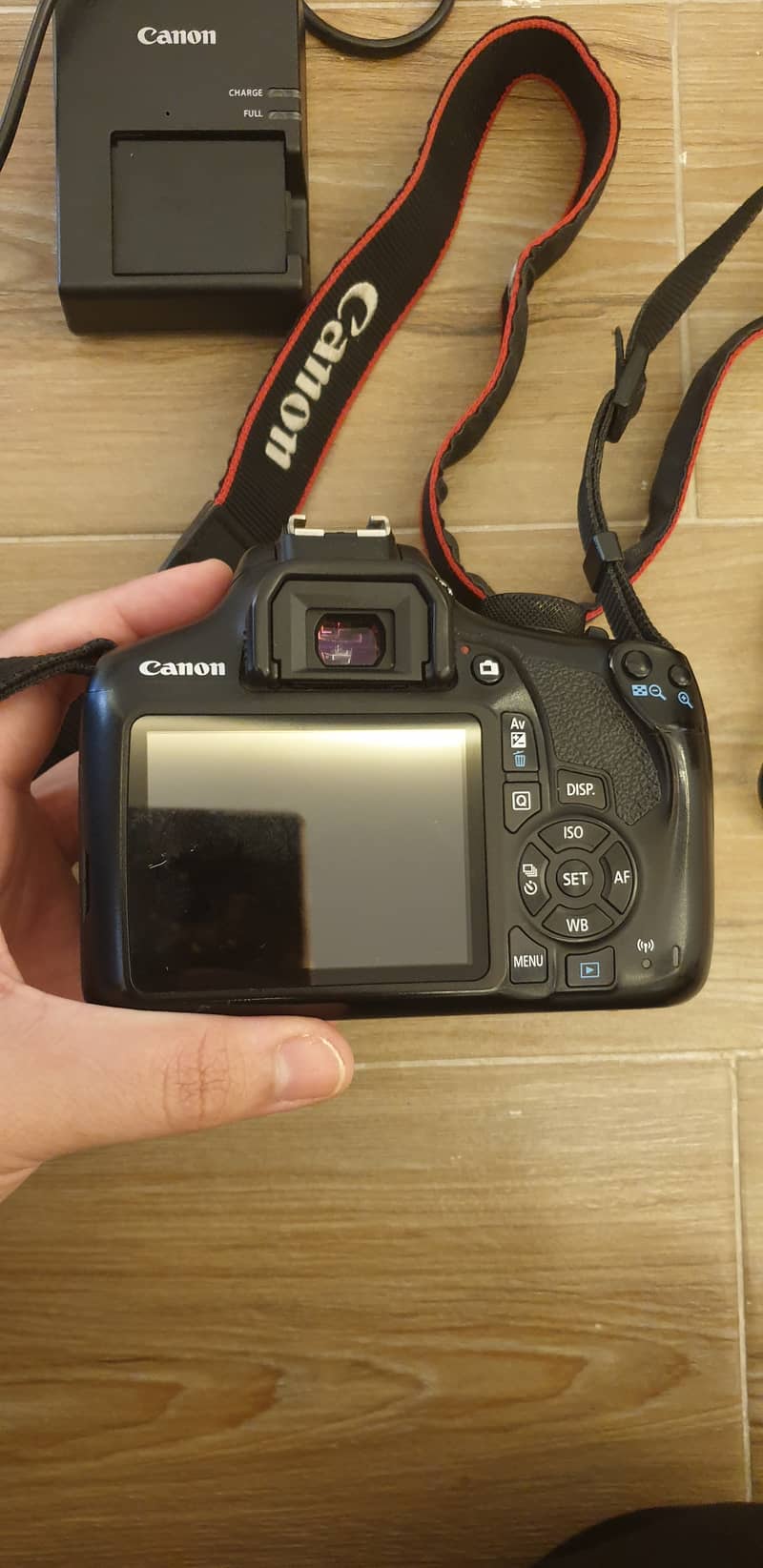 Canon Eos 1300D 2