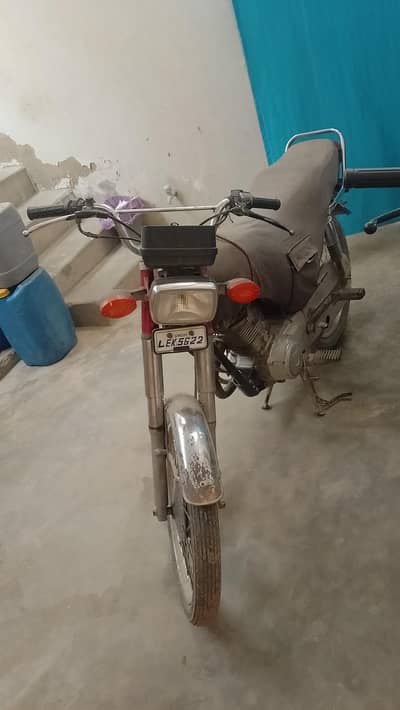 Honda 125 Lahore number 2014 model