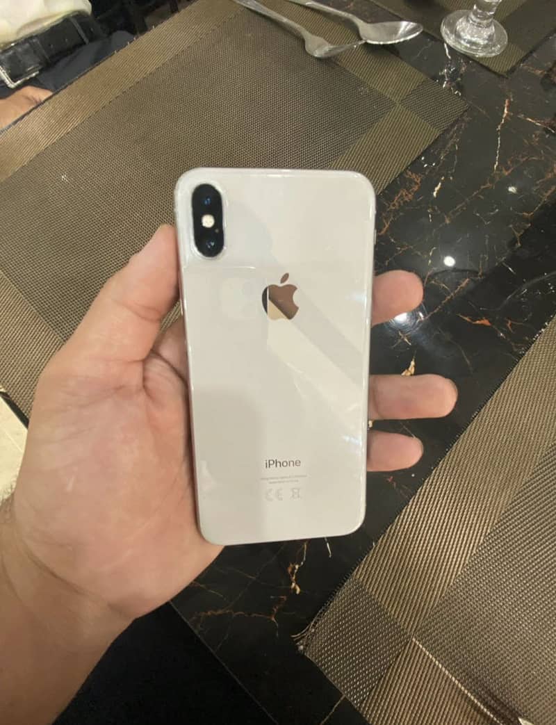 iPhone X 1