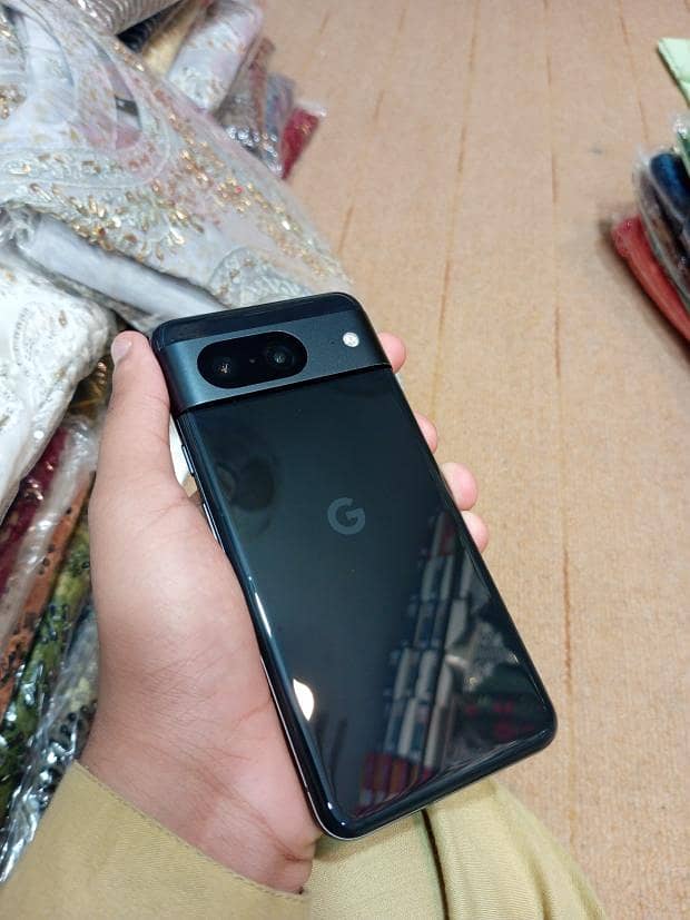 Google Pixel 8 0