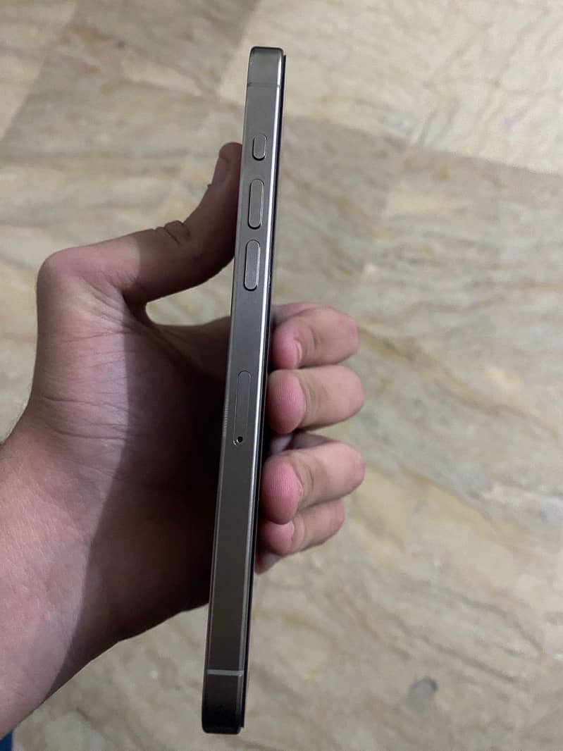 iPhone 3