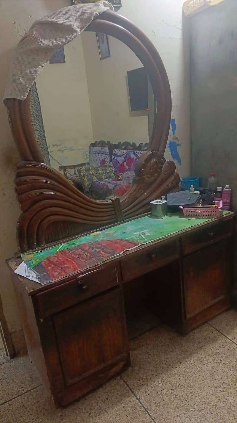 Dressing Table 1