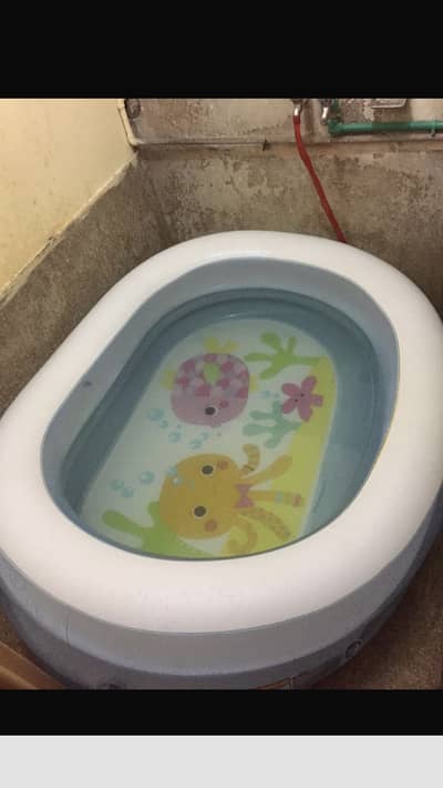 Baby bath pool