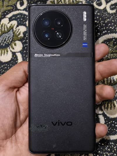 Vivo x90s