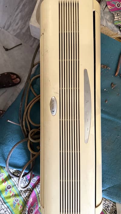 Daikool split AC