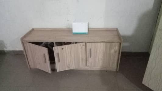 cabinet good conditon
