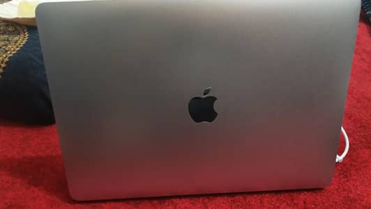 macbook pro intel. 2020