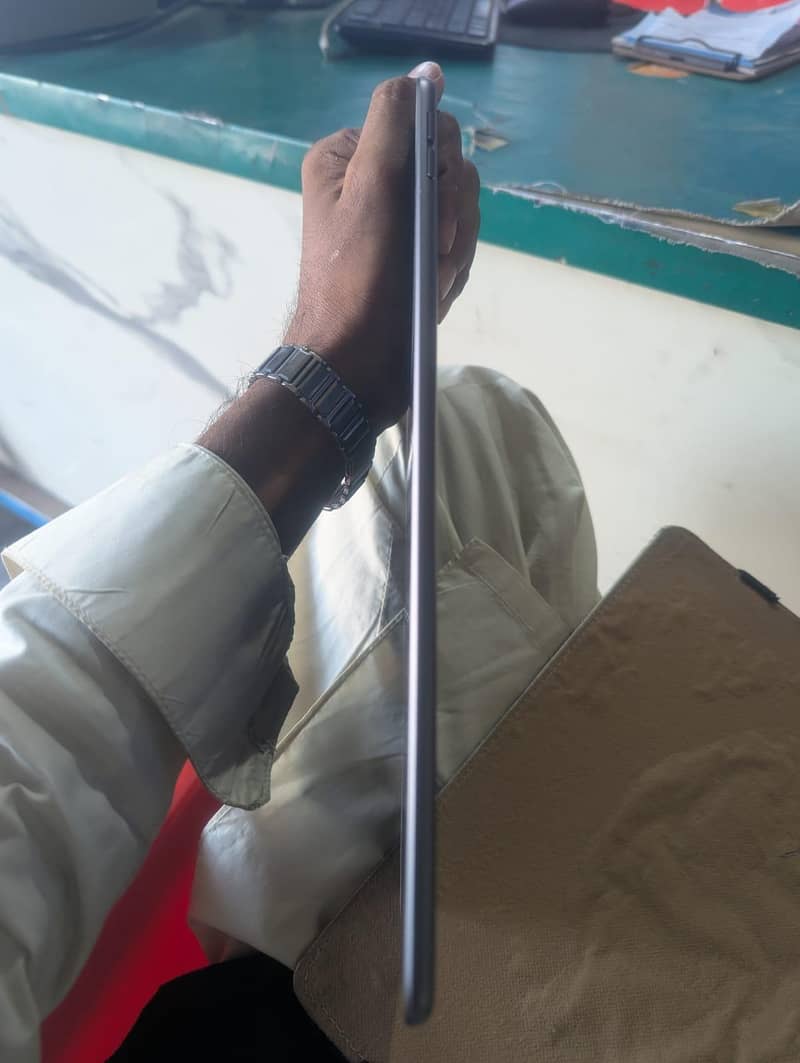 Ipad(3rd Generation) 7