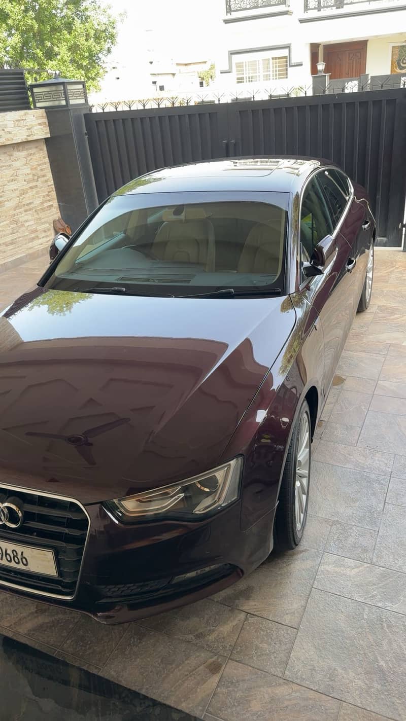 Audi A5 4