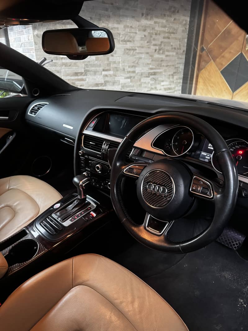 Audi A5 11
