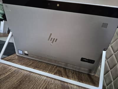 HP ELITE X2