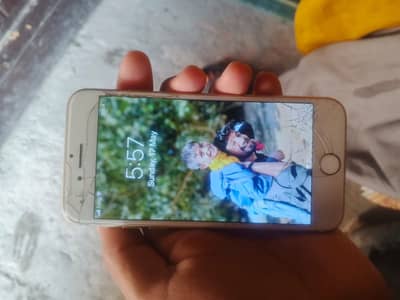 iPhone 7 officially pta apporved only front damage
