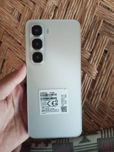 Infinix hot 60i