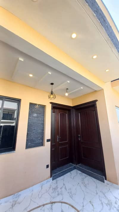 House For Sale in G-14/2 (25x40)