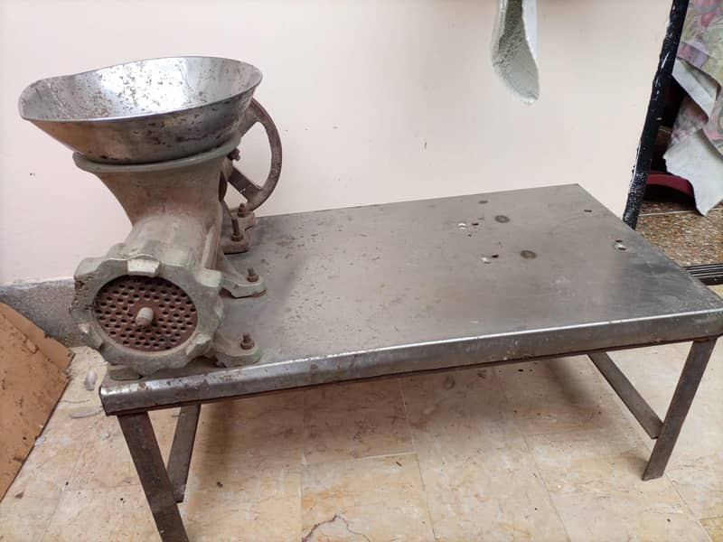 QEEME KI MACHINE قیمہ کی مشین 2