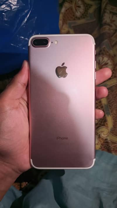 iphone 7 plus pta approved 128 gb my WhatsApp number 03483905857
