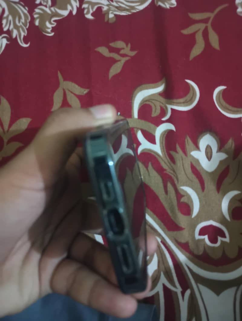 iPhone 13 jv 5