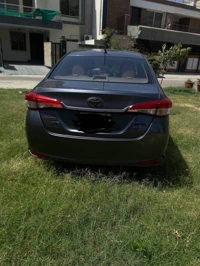 Toyota yaris Ativ 1.3 2021 ( for sale from FSD )