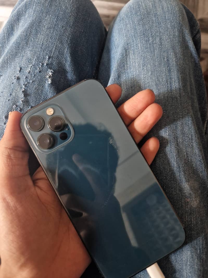 iPhone 12 pro 3