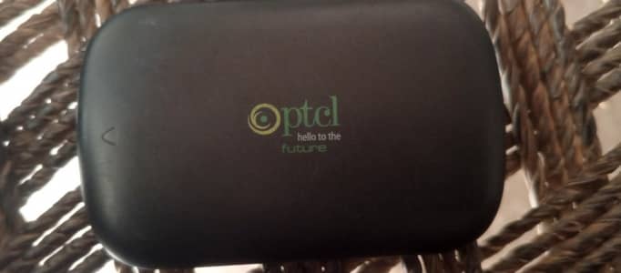 PTCL EVO CLOUD FOR SALE GOOD BATTERY TIMING JUST UNLOCK KRWANA HAI