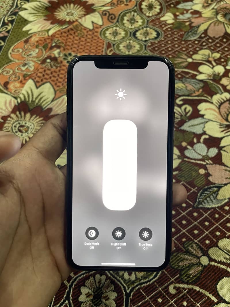 iPhone 11 Pro 5