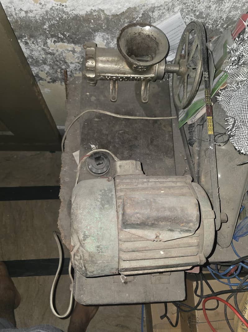 Qeema machine 3