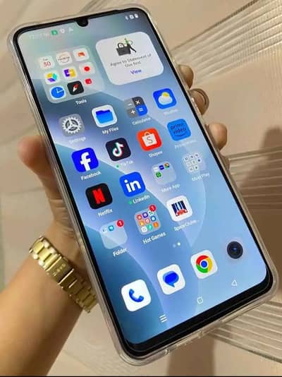 REALME NOT 70