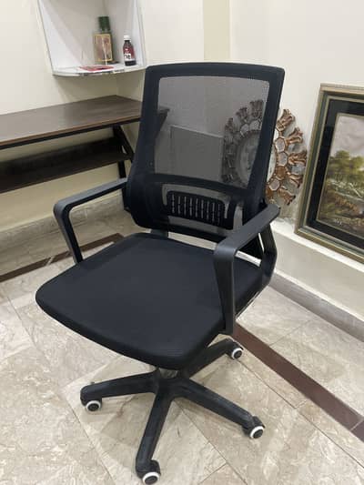 Black Mesh Office Chair with Lumbar Support & Wheels