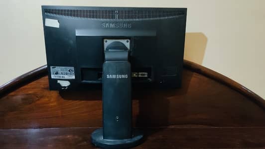 Samsung BX2240 gaming monitor/display (1080p, 50/60Hz)
