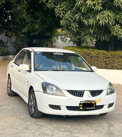 Mitsibushi Lancer 2004 GLX