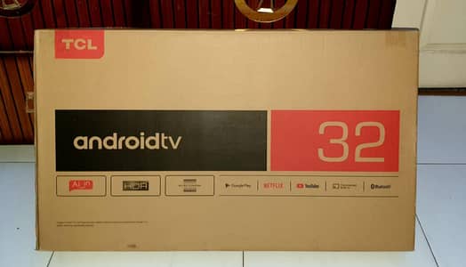 TCL 32" Smart Android Led Tv Slightly used 1yr, In Excellent Working