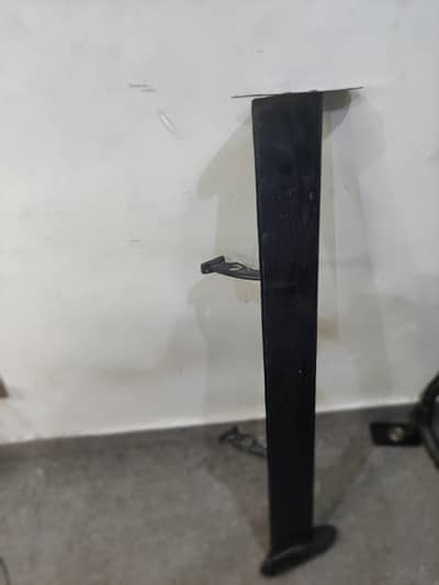 Car spoiler