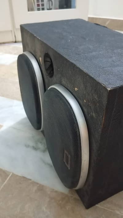 Original Kenwood 3-Way Speakers + Score Media Player | Excellent Sound