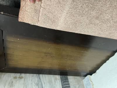 Queen Size Solid Wood Bed – Elegant & Sturdy | Condition 8/10