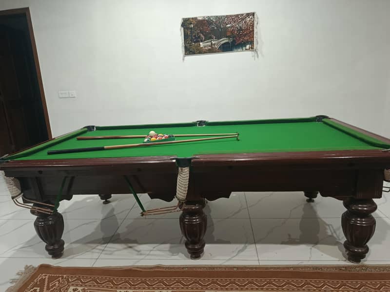 Snooker Table 0