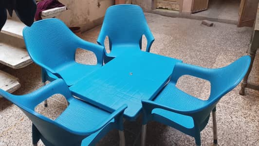 4 chairs with table
