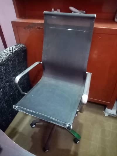 Office Chair For Sale Urgent