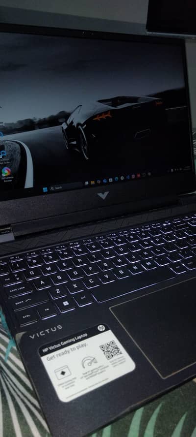 HP Victus 15