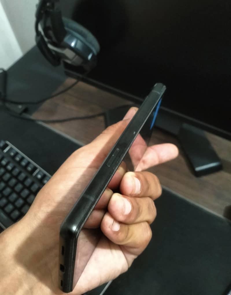 Pixel 6a 3