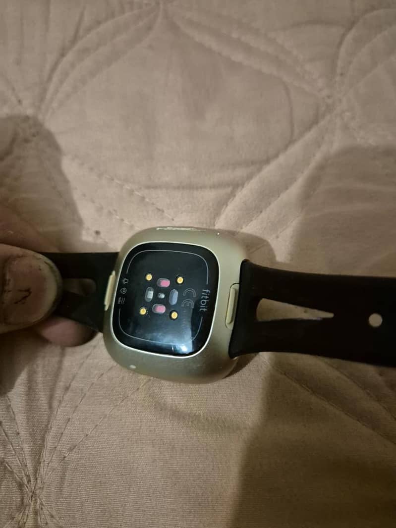 fitbit versa 3 4