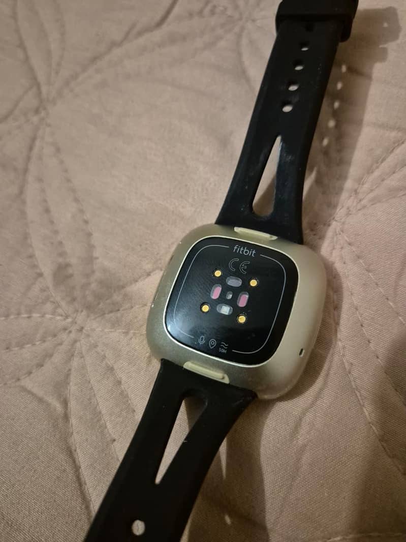 fitbit versa 3 10